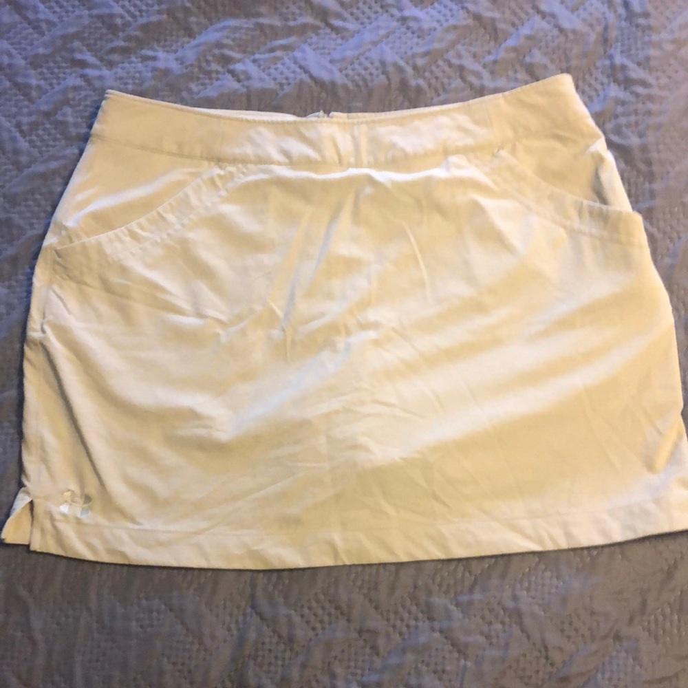 Under Armour golf skirt/skort